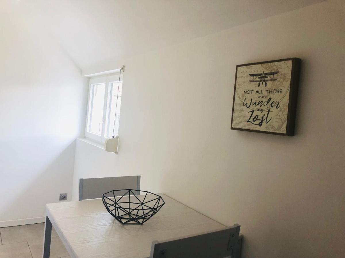 L'Atelier Apartment โบเวส์ ภายนอก รูปภาพ